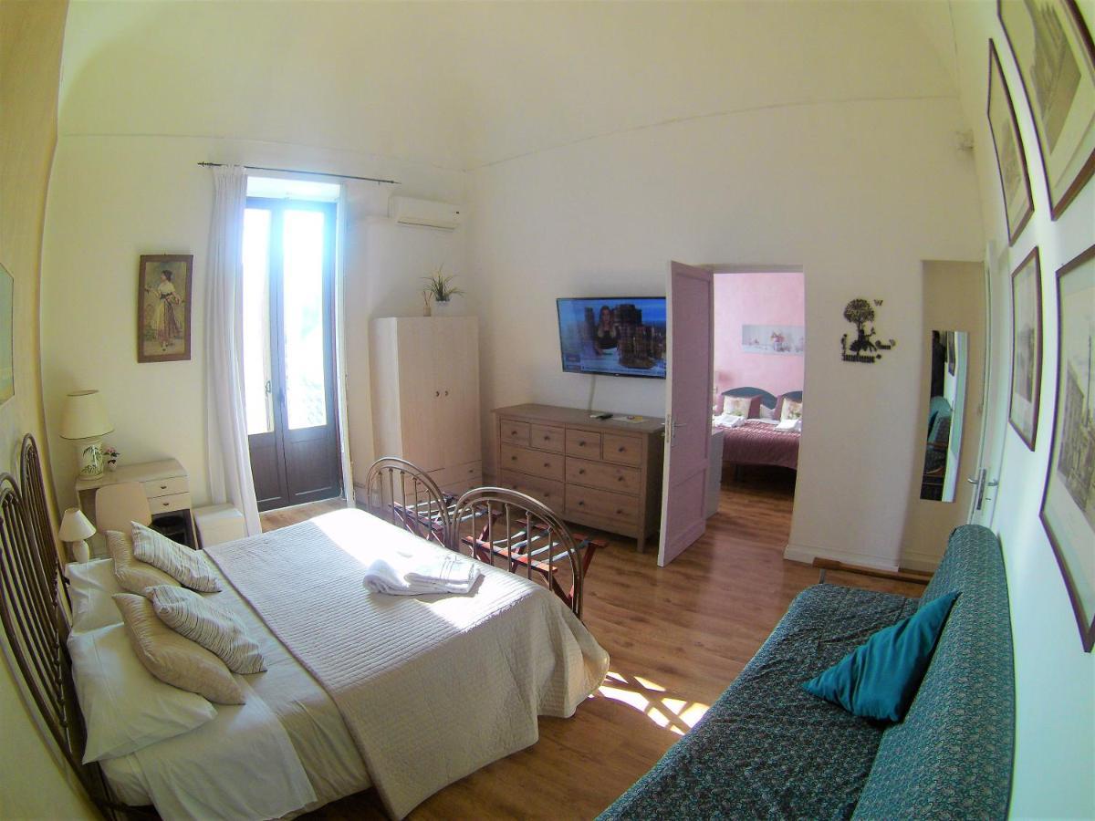 Duomo Sant'Agata Apartment Κατάνια Εξωτερικό φωτογραφία